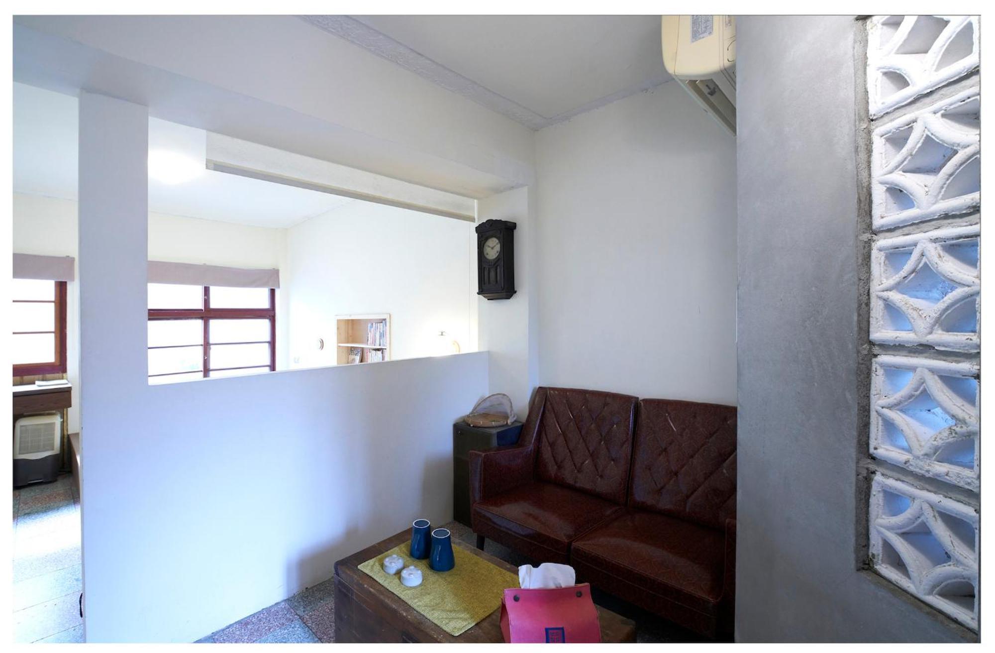 Loku. Tainan Hotel Екстериор снимка